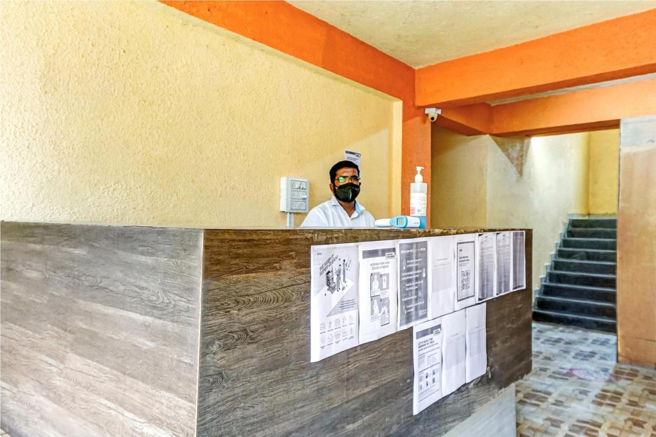 Spot On 81689 New Saiba Lodging Poona Buitenkant foto
