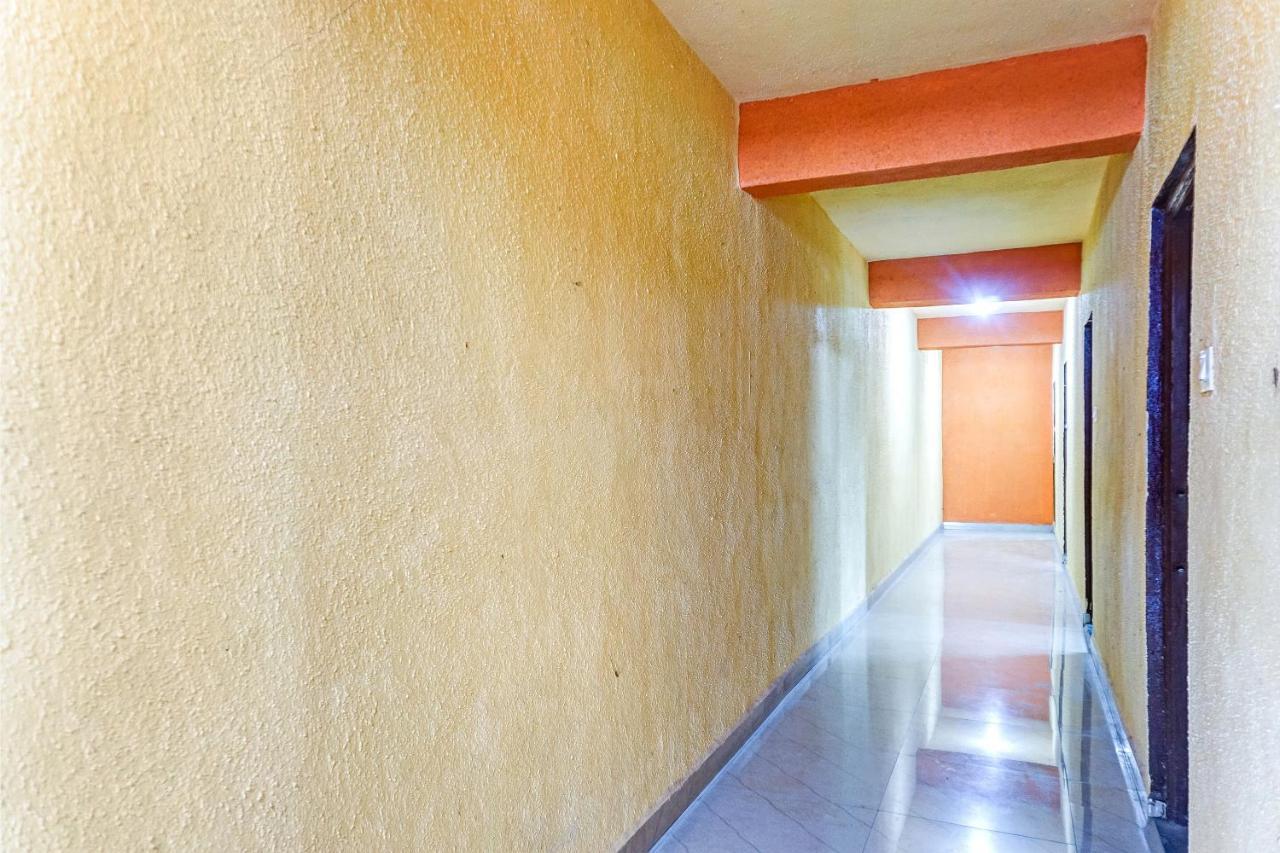 Spot On 81689 New Saiba Lodging Poona Buitenkant foto